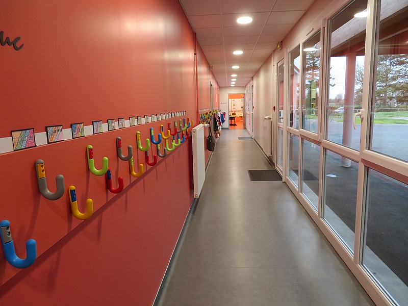 Des couloirs lumineux