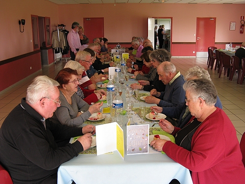 Repas des anciens 2014 Manneville-la-Goupil